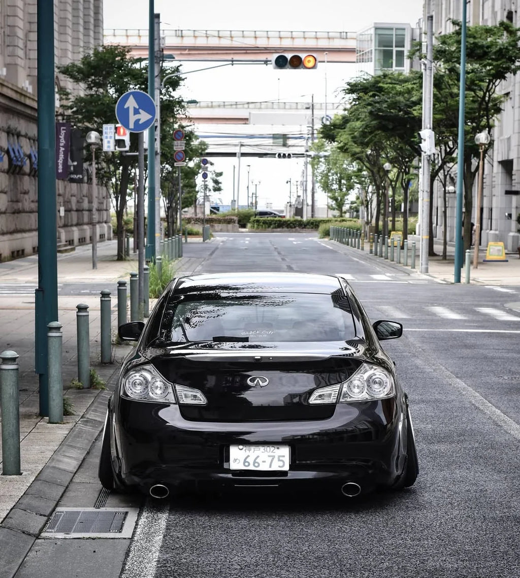 Infiniti G35 / G37 Sedan Clear Tail Lights