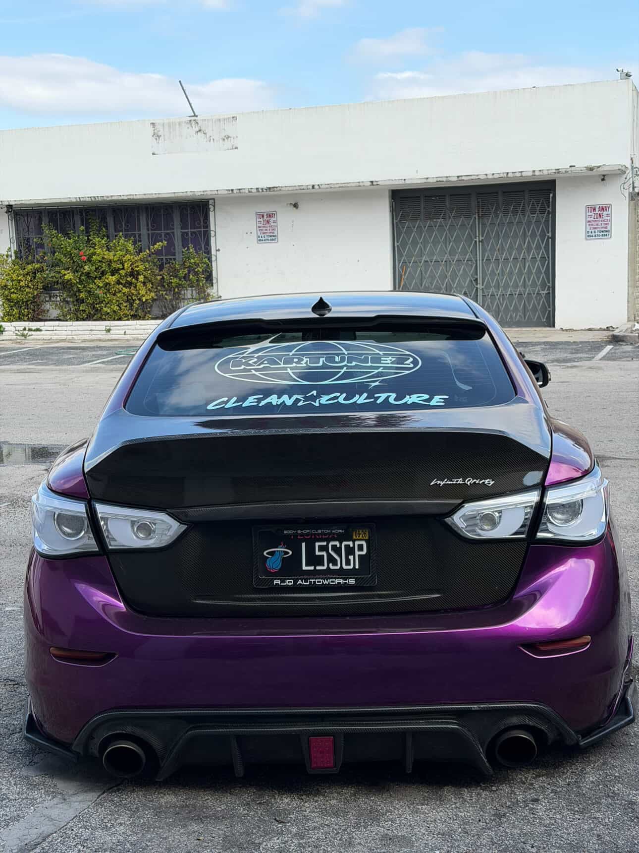 Infiniti Q50 (2014-2017) Clear Taillight