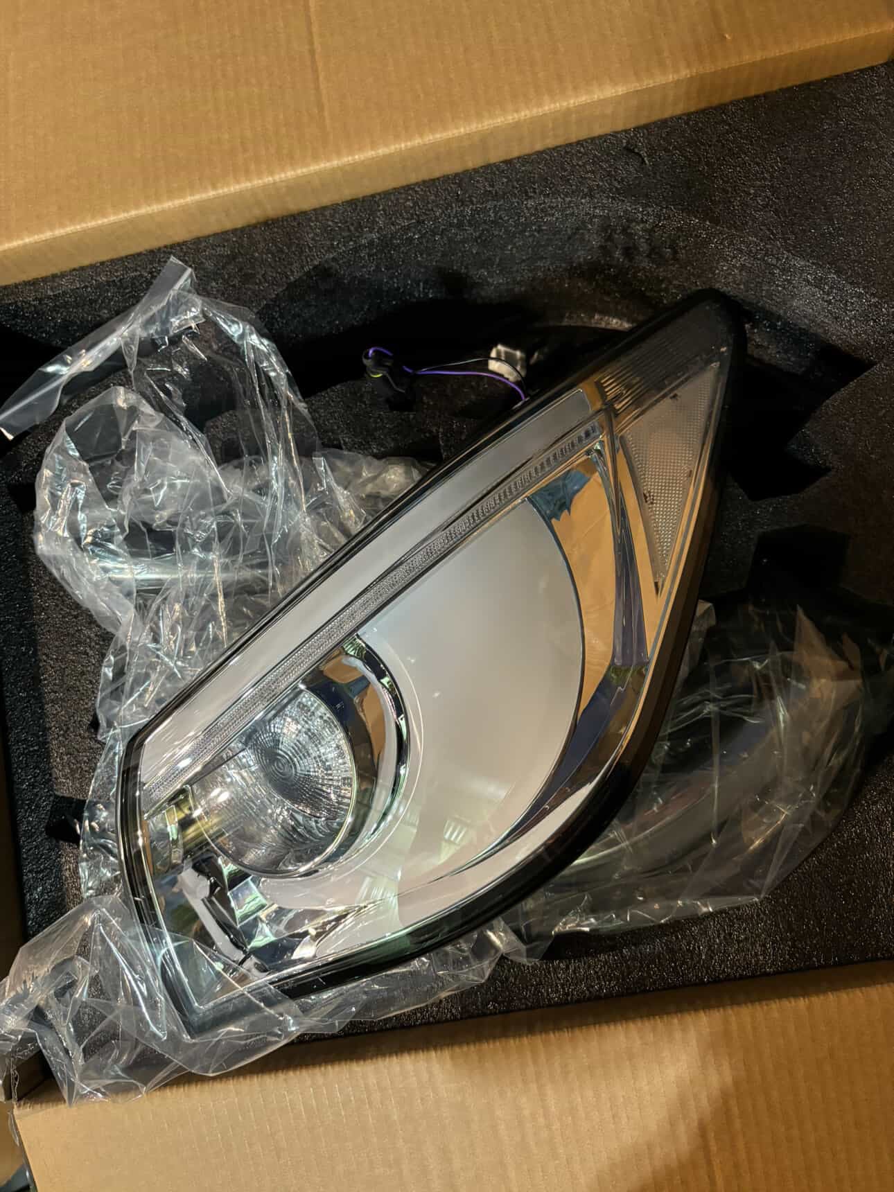 Infiniti Q50 (2014-2017) Clear Taillight